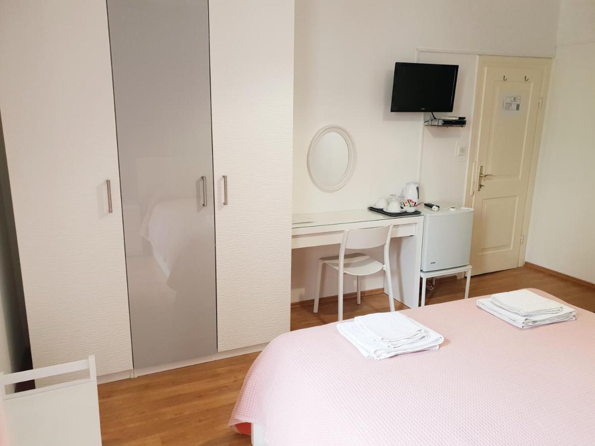 קרס Guesthouse Fatuta מראה חיצוני תמונה