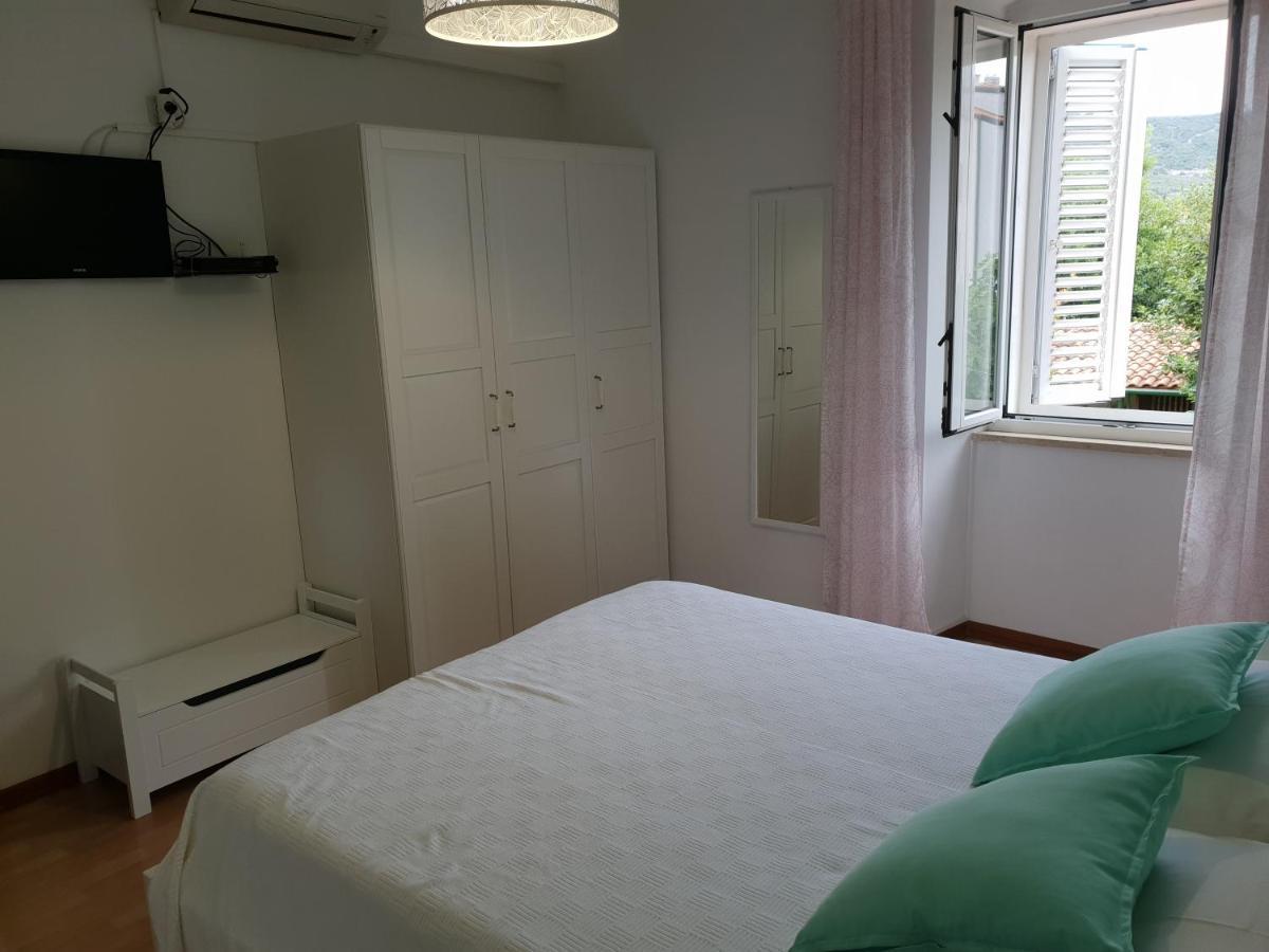 קרס Guesthouse Fatuta מראה חיצוני תמונה